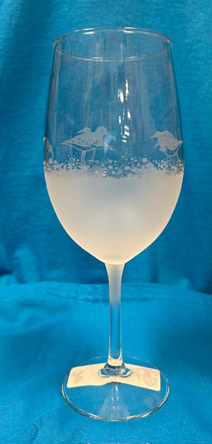 Etched Wine Glass 18oz - Sandpiper