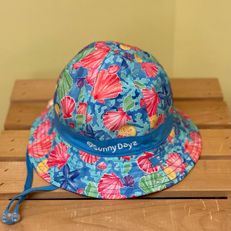 Kids Reversible Cotton Bucket Hat - Colorful Scallops - 2 sizes – Shop  Ding Darling