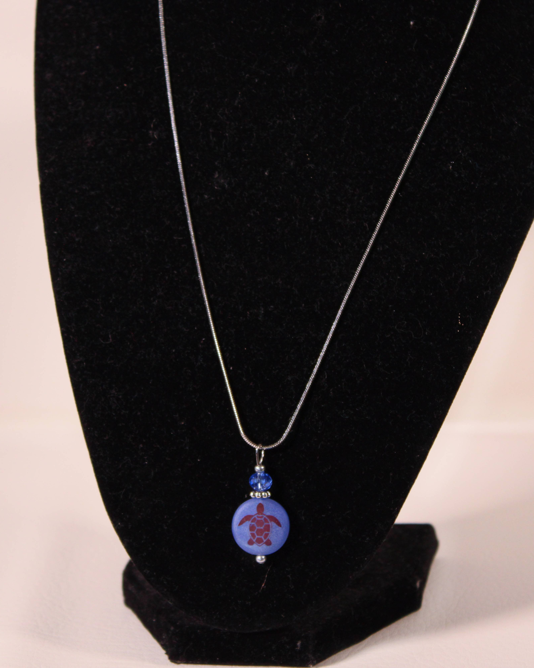 Sea Life Necklace -Round Turtle