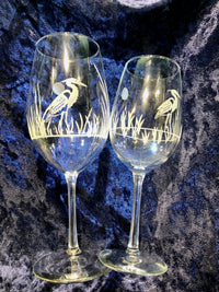 Etched Wine Glass 12oz. HERON