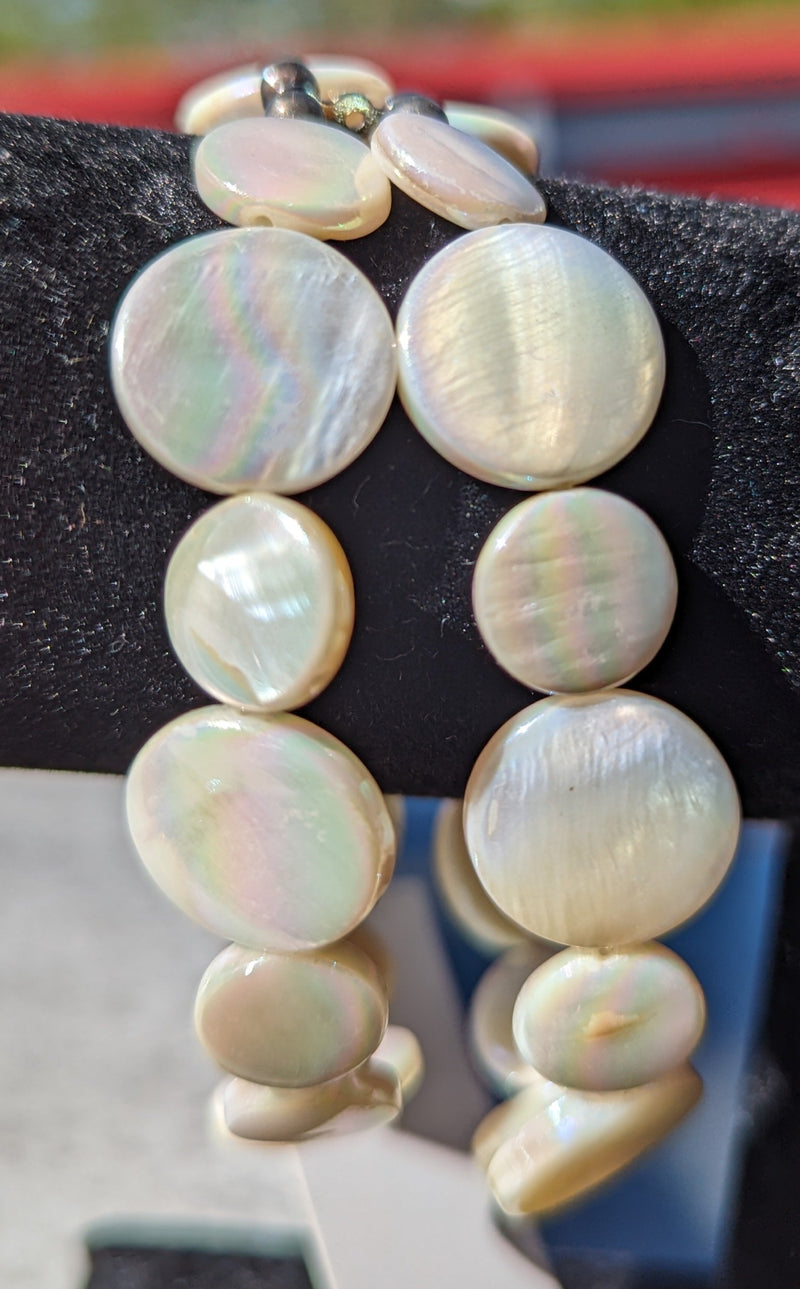 Mother of Pearl Bracelet - White